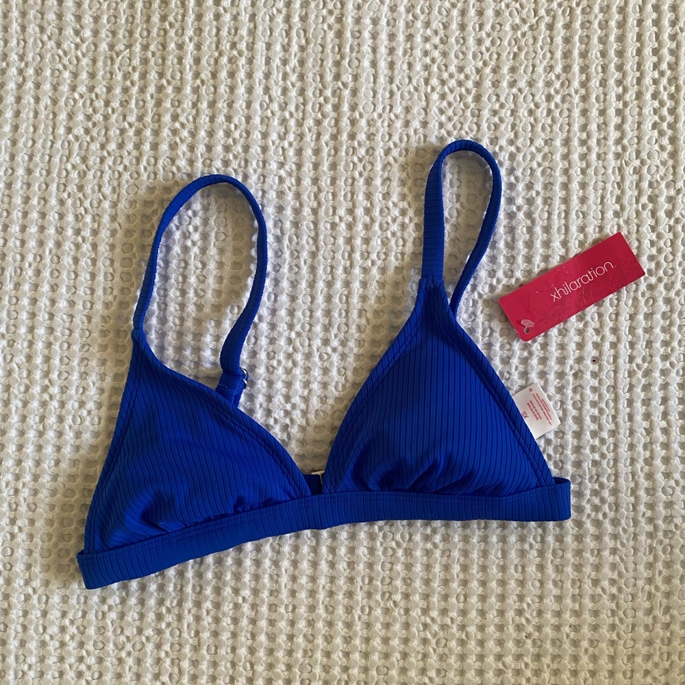 Xhilaration Women's Vibrant Blue Bikini Top